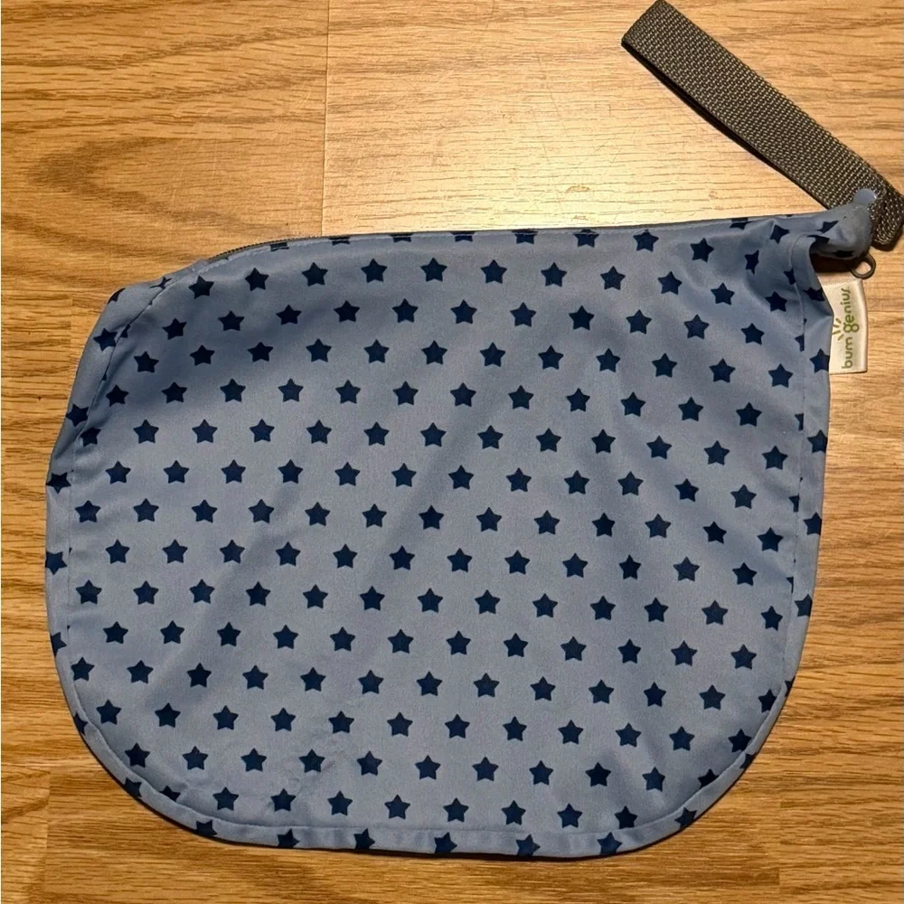 BumGenius Zippered Wet Bag Star Print Cloth Diaper Bag Blue